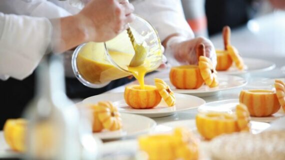 Terungkap Cara Jualan Online Makanan Agar Cepat Laku Wajib Kamu Ketahui